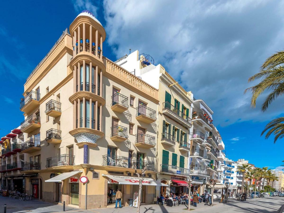 Apartment Primer De Maig By Interhome Sitges Kültér fotó